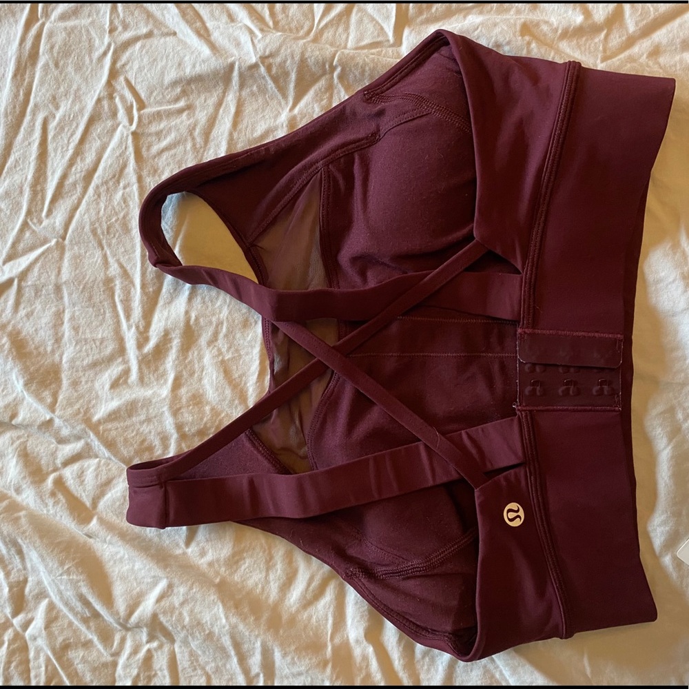 Lululemon breathe it in bra